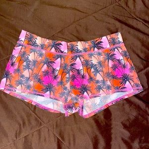 PINK yoga lounge short